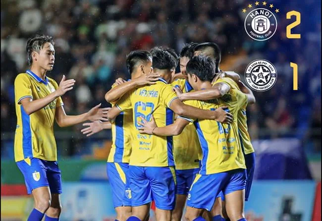 Khuyến mãi hoàn trả hi8823